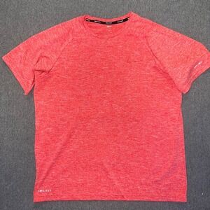 Nike Swim T Shirt Sizw M Red Dri-Fit UPF 40+
